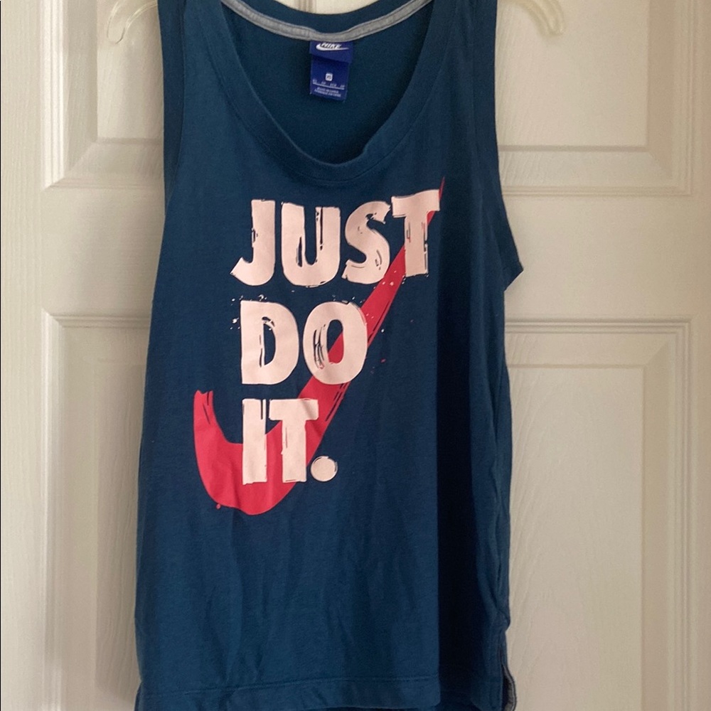 Nike Teal racer-back  Tee with Red and Pink Print